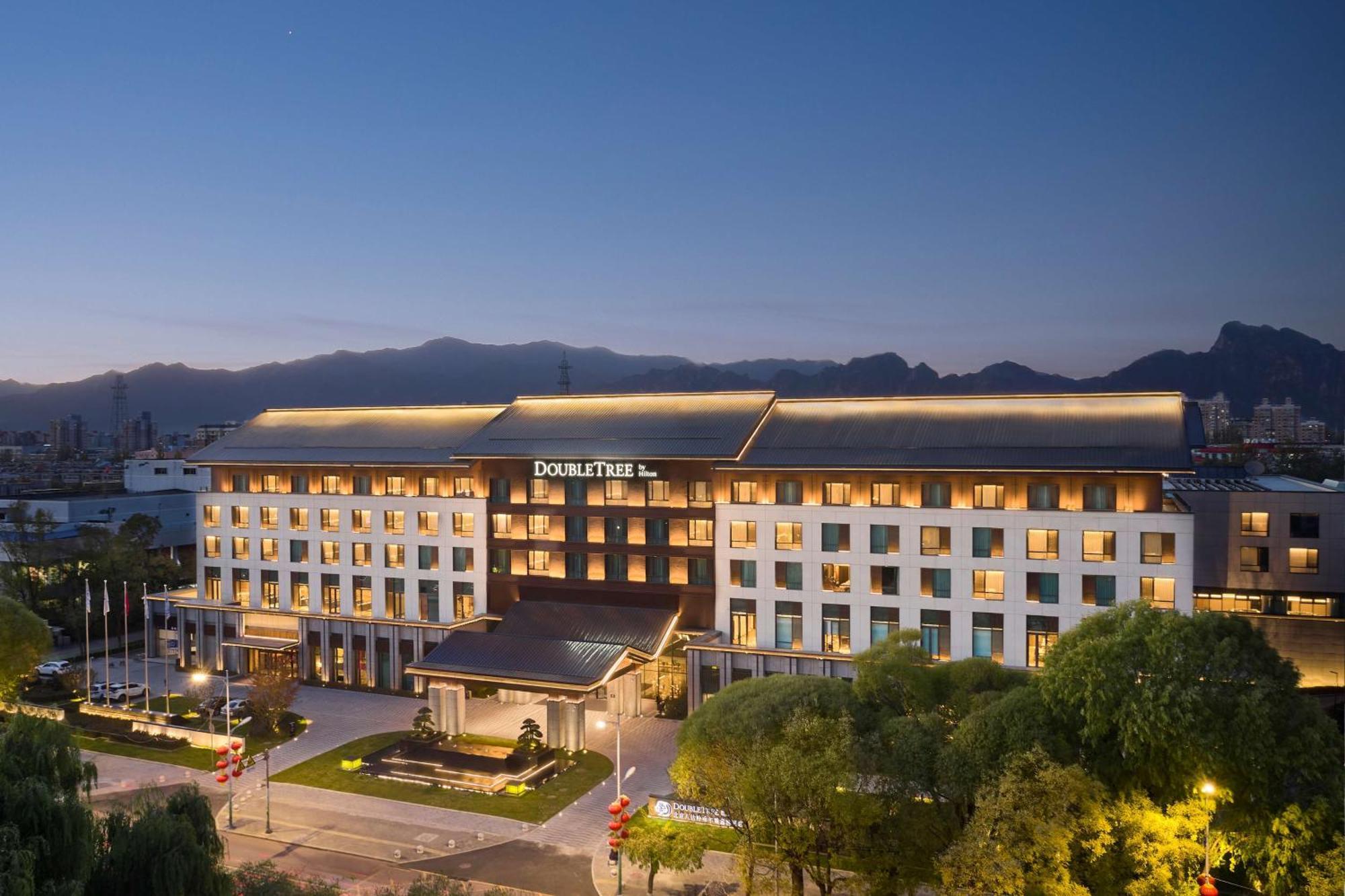 Doubletree By Hilton Beijing Badaling Hotel Yanqing Exterior photo